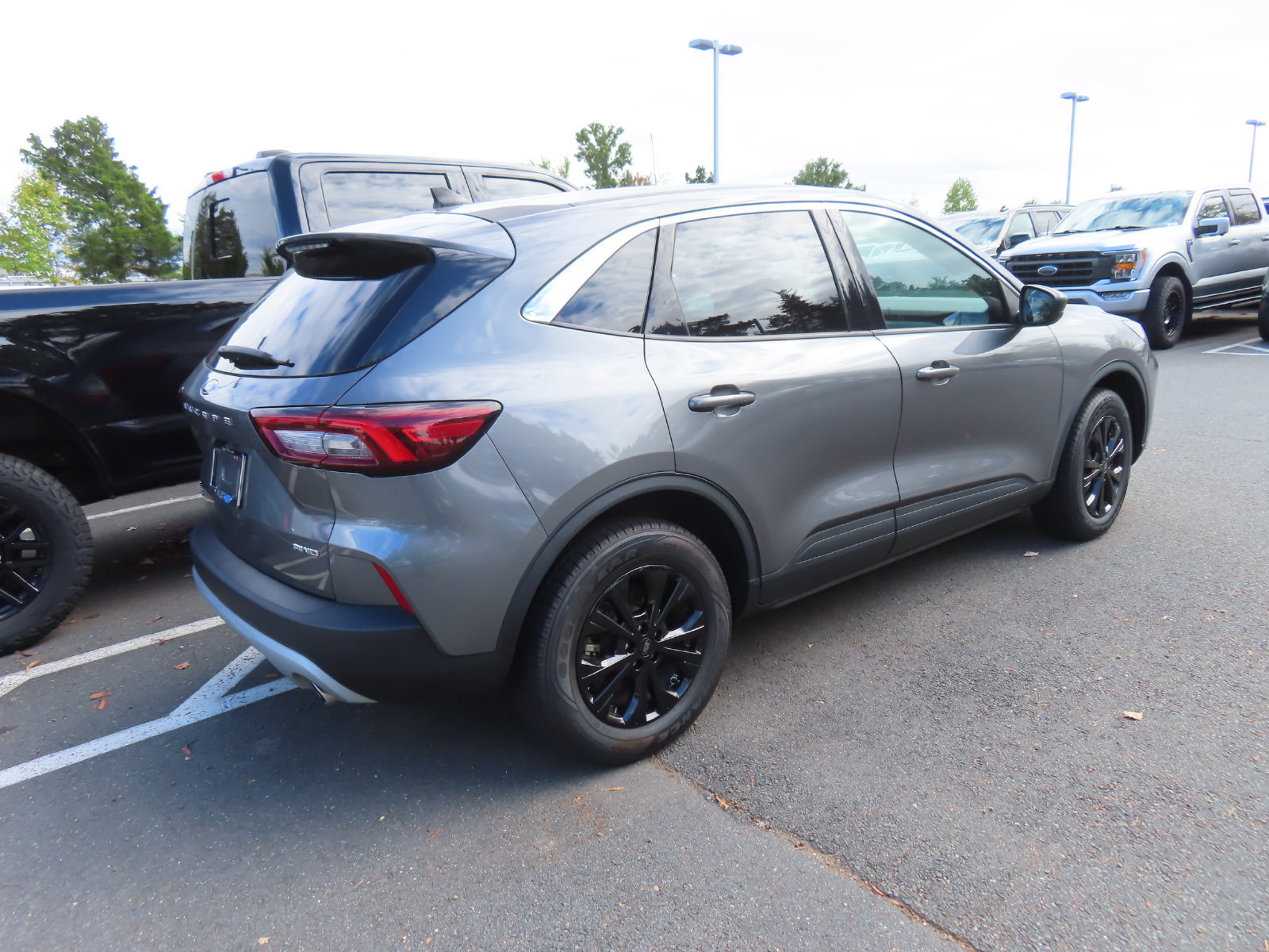 Certified 2024 Ford Escape Active AWD/4WD image 5