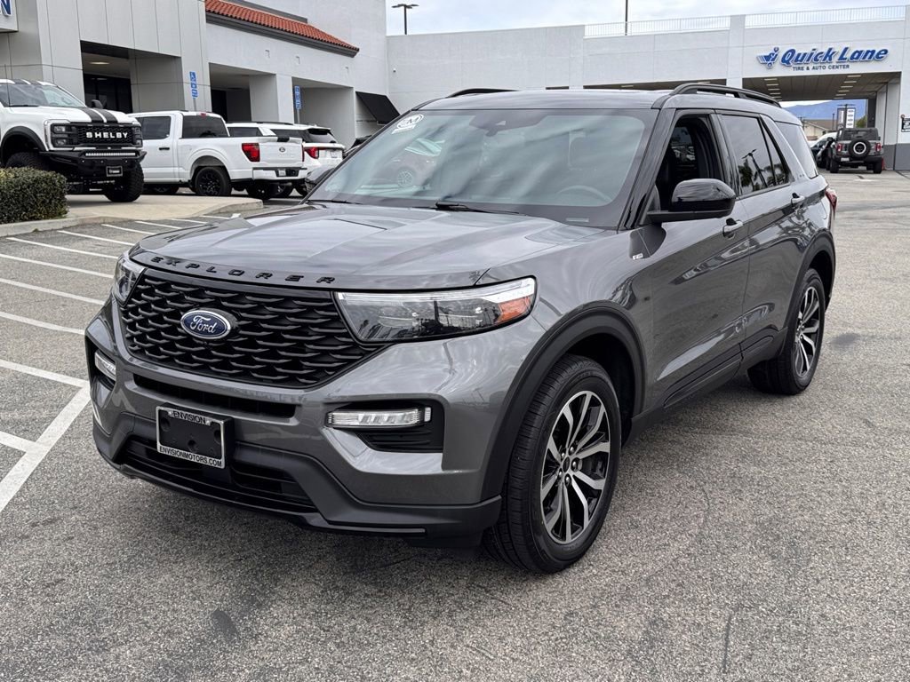 Certified 2023 Ford Explorer ST-Line w/ Class IV Trailer Tow Package image 7