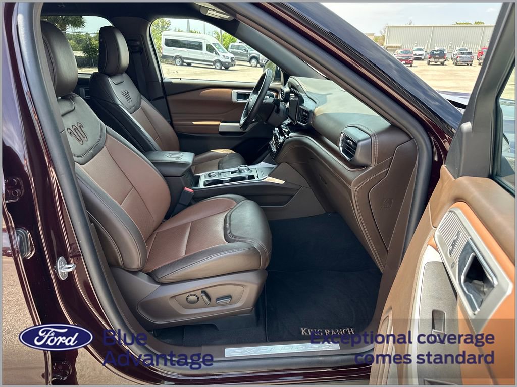 Certified 2023 Ford Explorer King Ranch w/ Class IV Trailer Tow Package AWD/4WD image 4