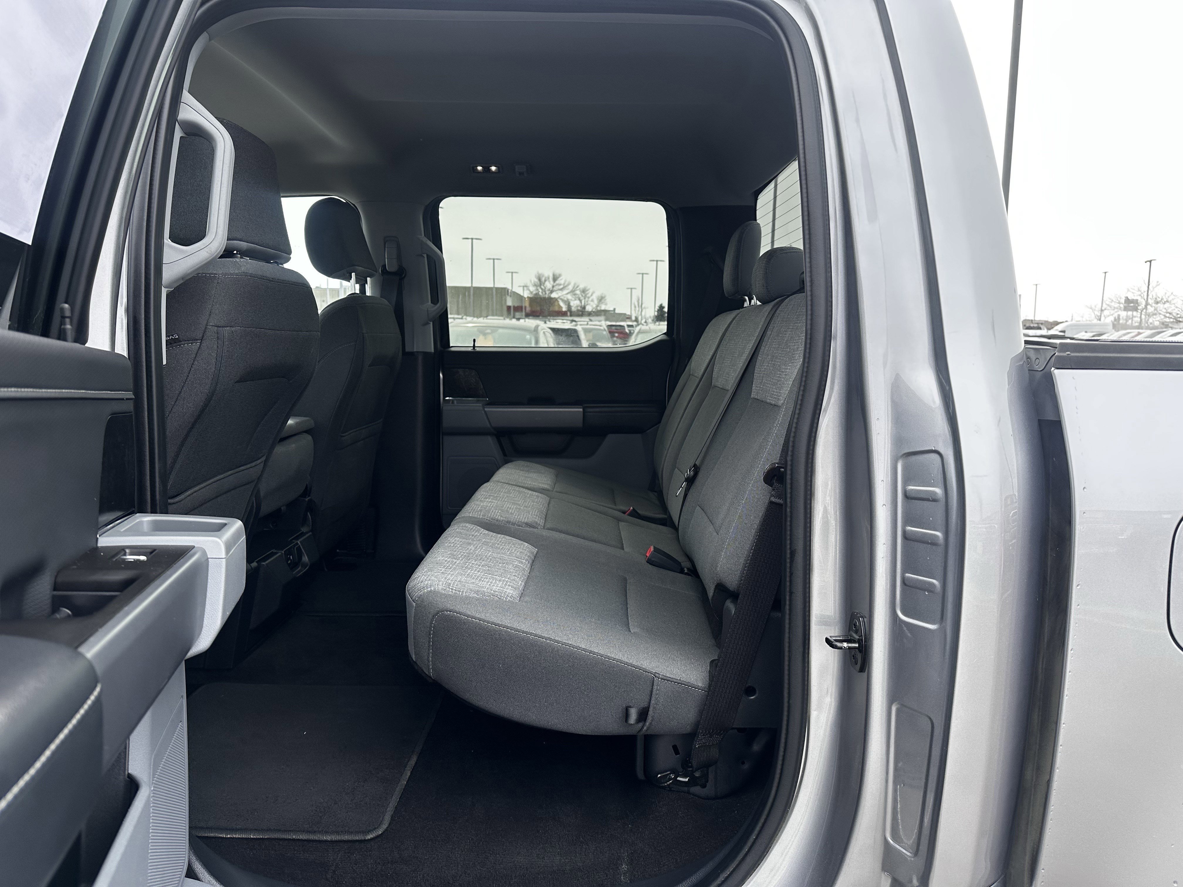 Certified 2022 Ford F150 XLT w/ Equipment Group 302A High image 19