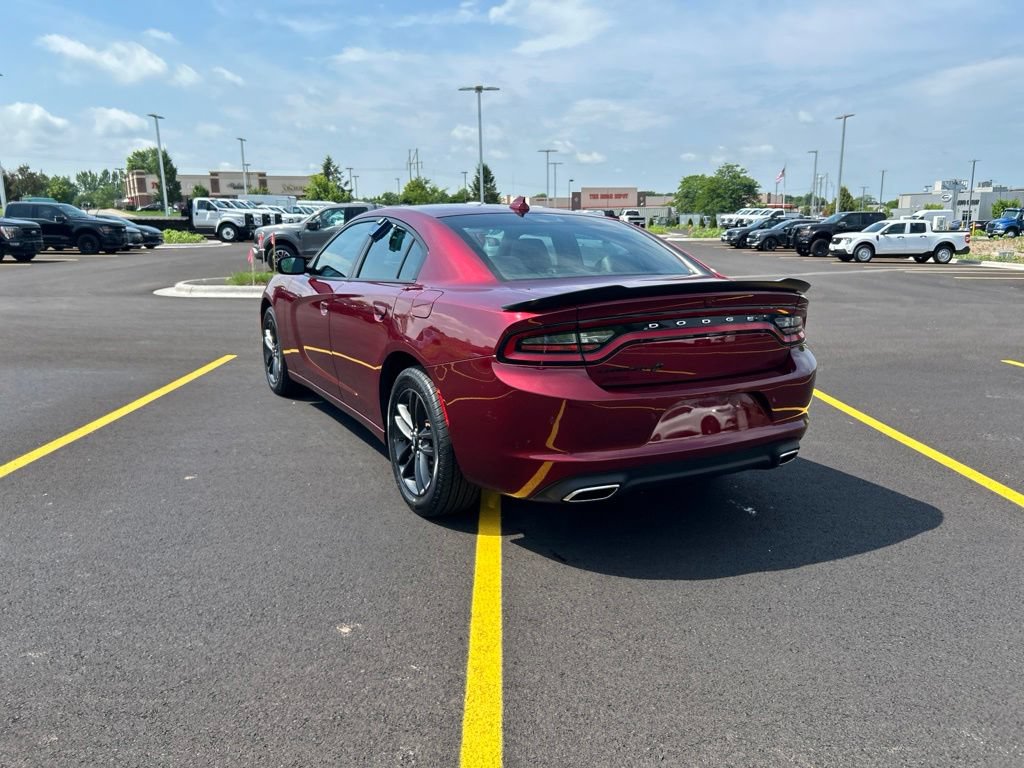Used 2019 Dodge Charger SXT w/ Plus Group AWD/4WD image 9