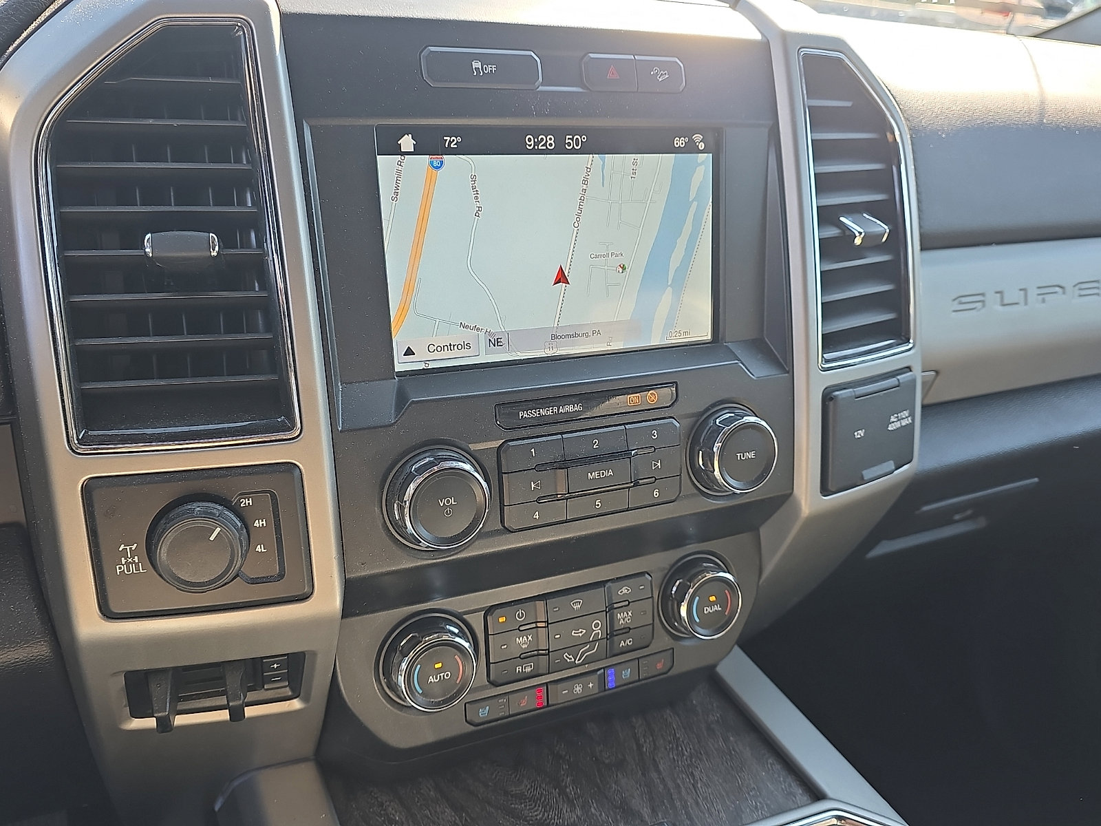 Certified 2019 Ford F250 Lariat w/ Chrome Package AWD/4WD image 23