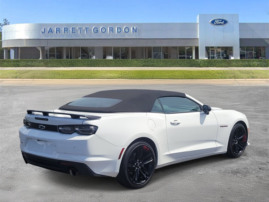 Used 2024 Chevrolet Camaro LT w/ Redline Edition RWD image 4