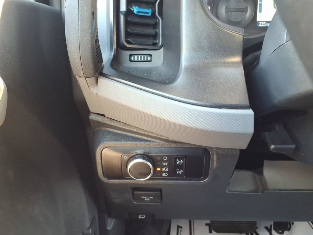 Certified 2023 Ford Bronco Black Diamond AWD/4WD image 14