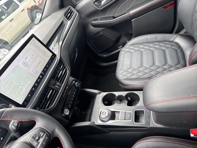 Certified 2023 Ford Escape ST-Line Elite w/ Premium Technology Package AWD/4WD image 30