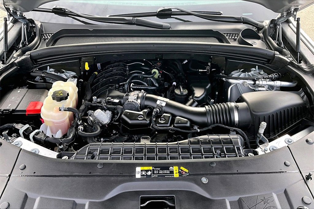 Used 2022 Jeep Grand Cherokee L Limited image 12