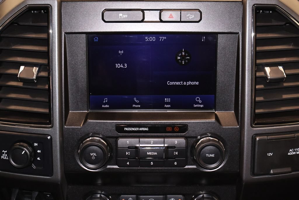 Certified 2021 Ford F250 XLT w/ XLT Premium Package AWD/4WD image 27