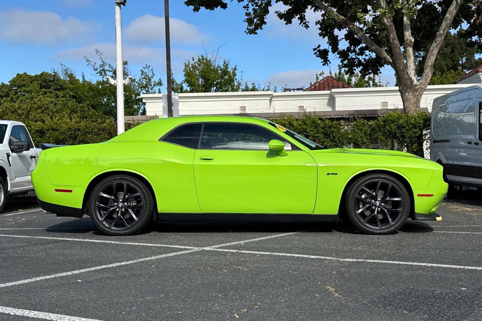 Used 2023 Dodge Challenger R/T w/ Plus Package RWD image 3