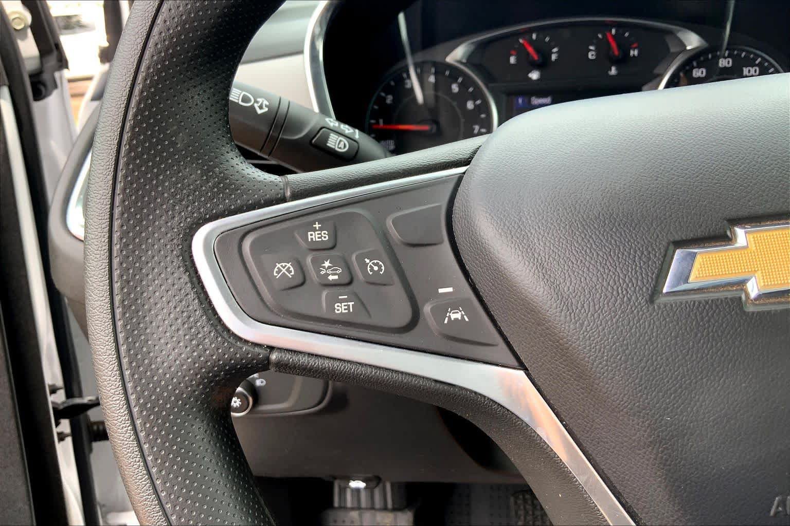 Used 2023 Chevrolet Equinox LS w/ LS Convenience Package FWD image 24