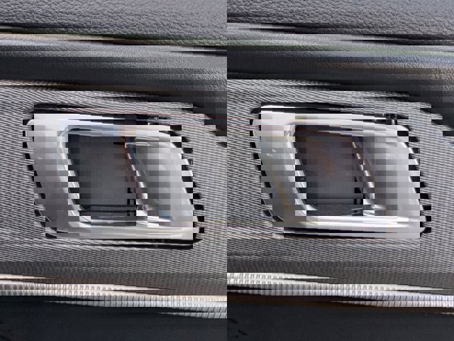 Certified 2025 Ford Explorer ST-Line w/ Premium Package image 38