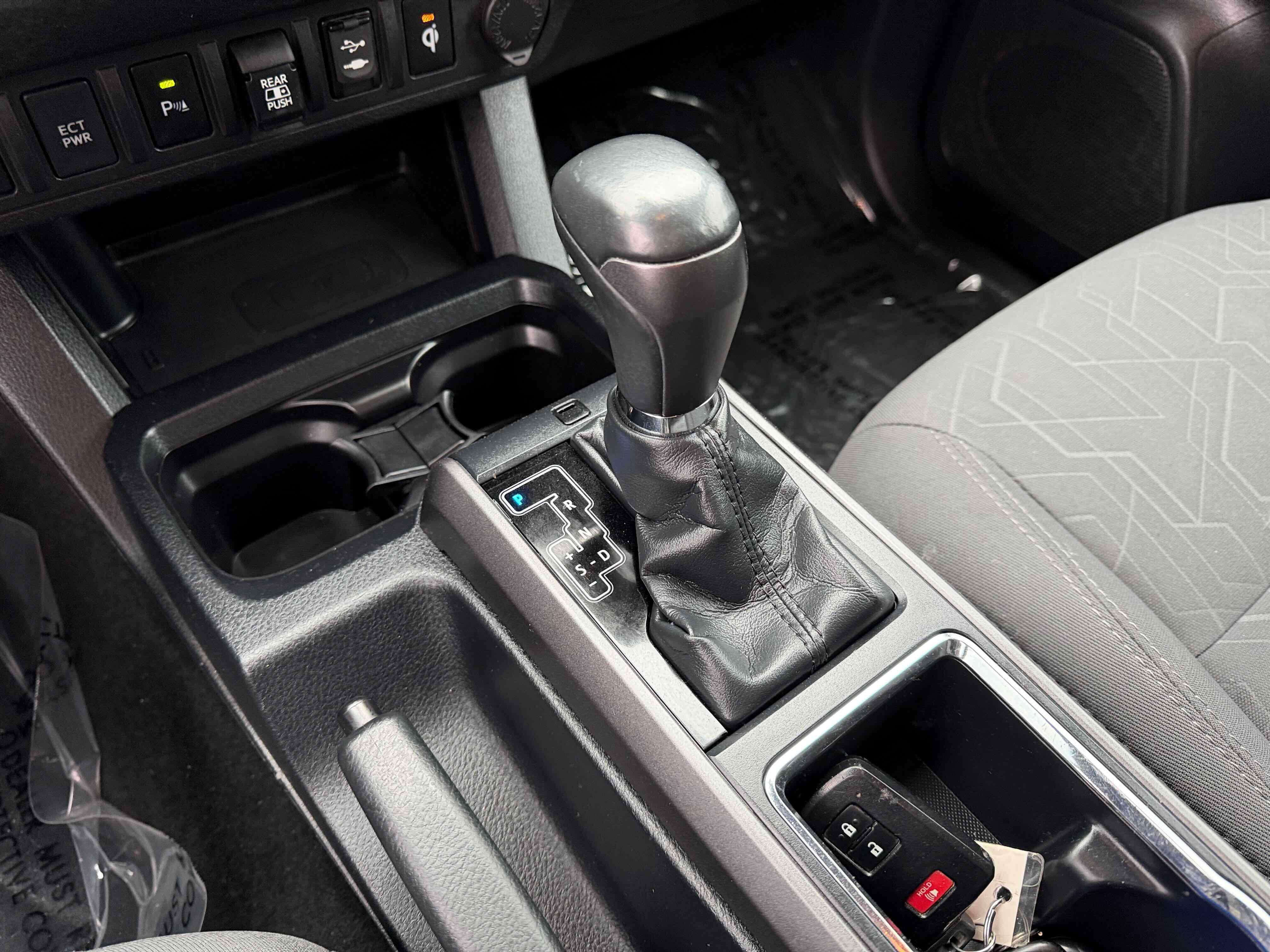 Used 2019 Toyota Tacoma TRD Sport image 24