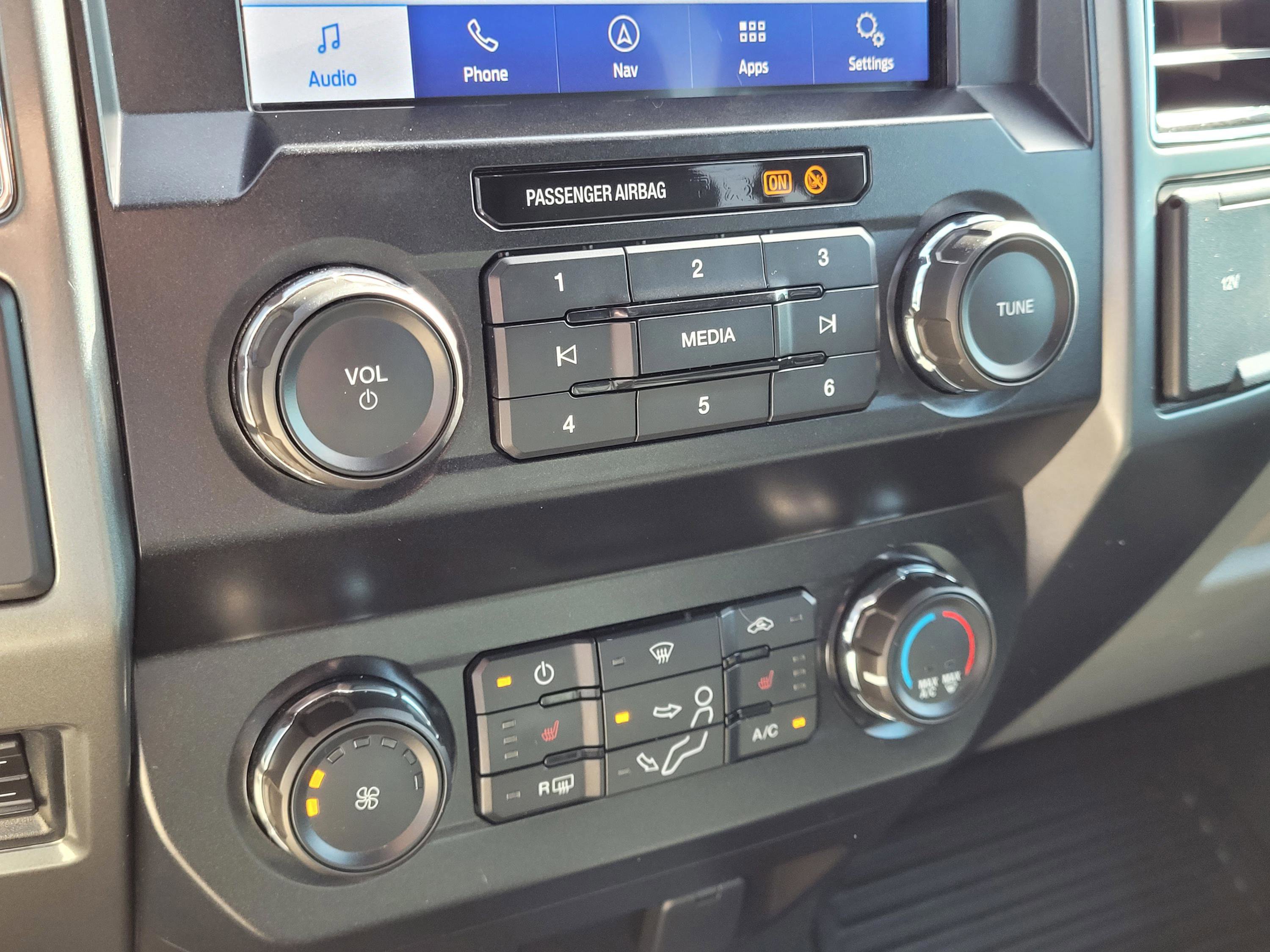 Certified 2022 Ford F250 XLT w/ XLT Premium Package AWD/4WD image 21