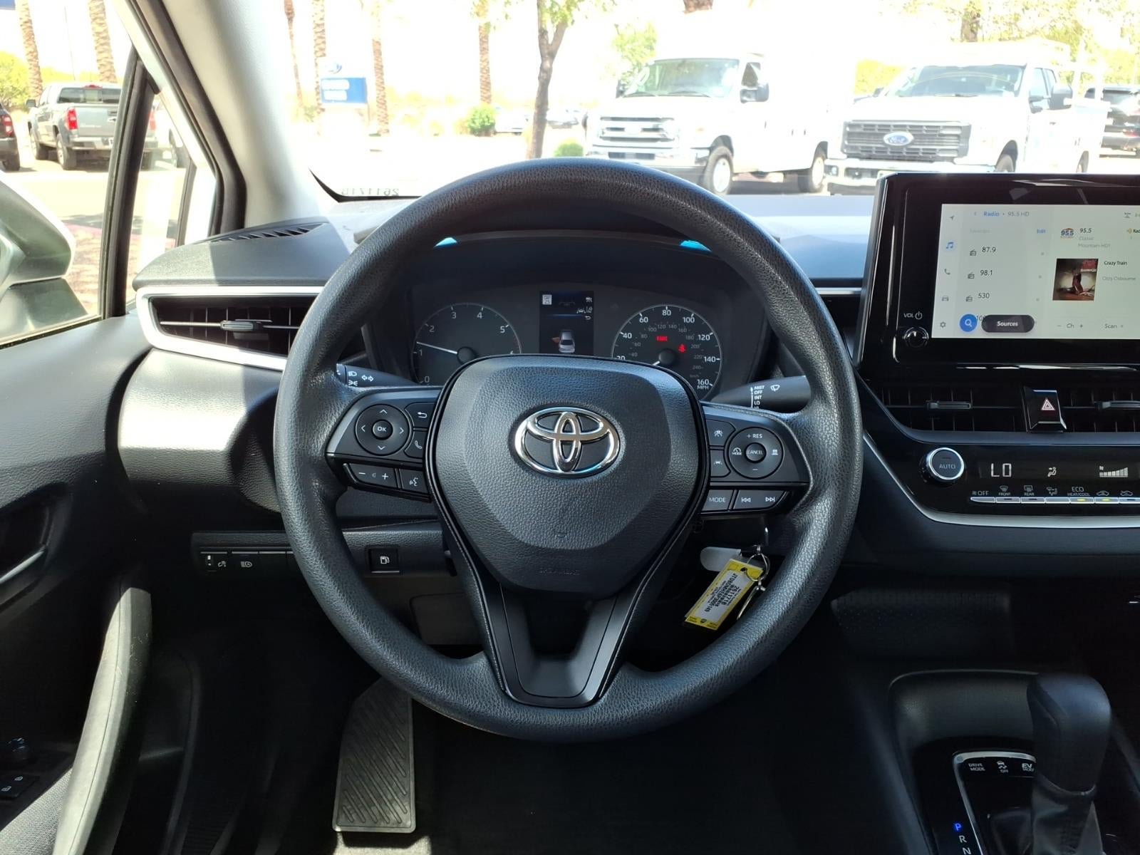 Used 2023 Toyota Corolla LE AWD/4WD image 19