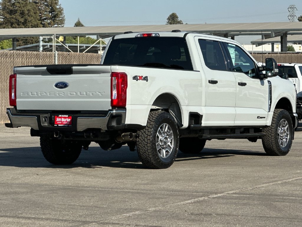 Certified 2025 Ford F250 XLT AWD/4WD image 3