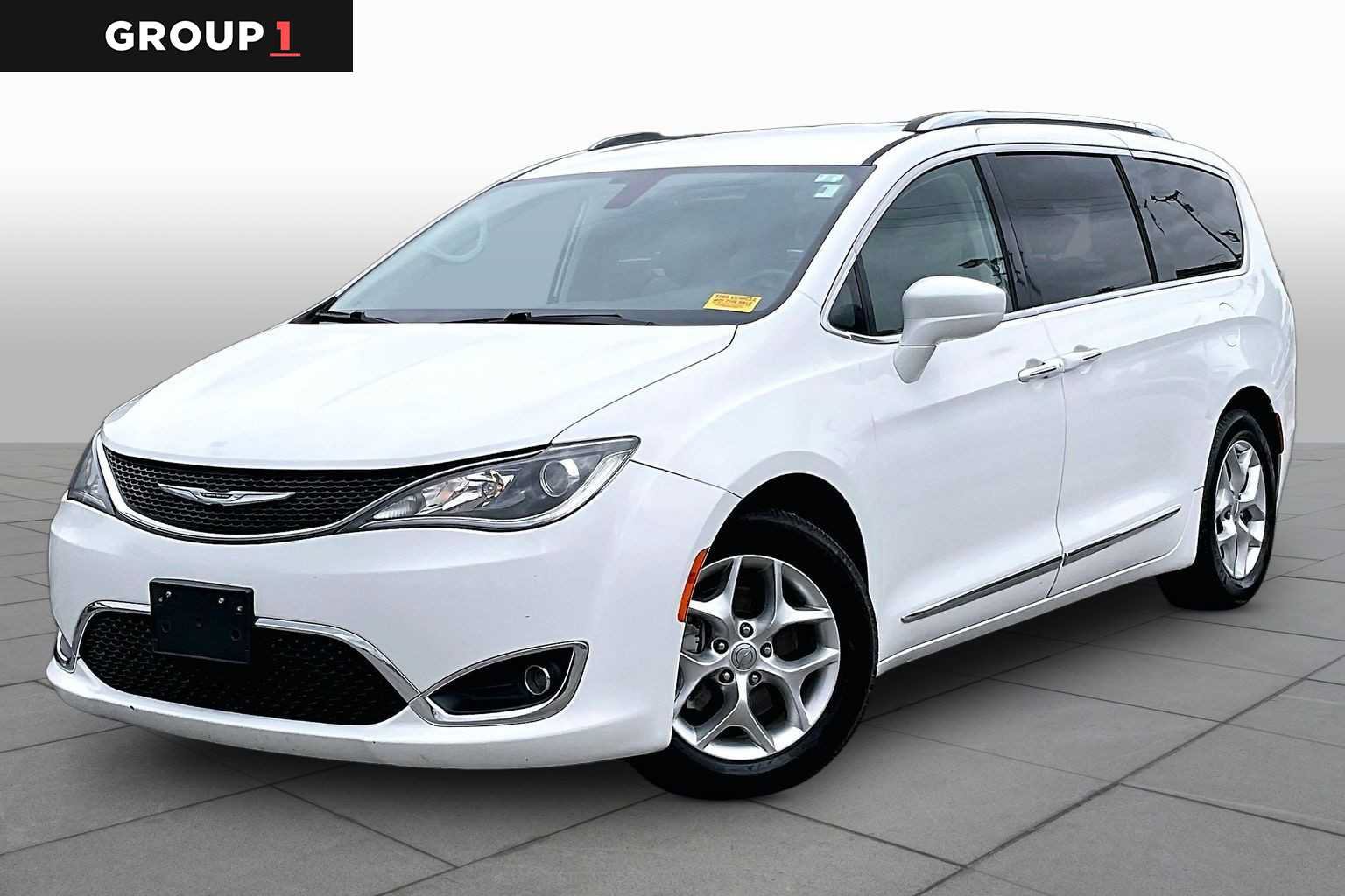 Used 2020 Chrysler Pacifica Touring-L Plus w/ Tire & Wheel Group