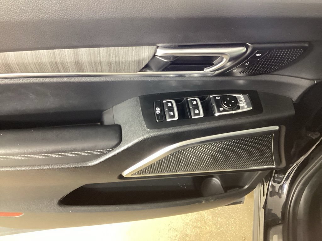 Used 2024 Kia Telluride SX Prestige X-Pro AWD/4WD image 11