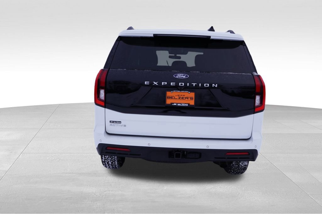 Certified 2025 Ford Expedition Active image 6
