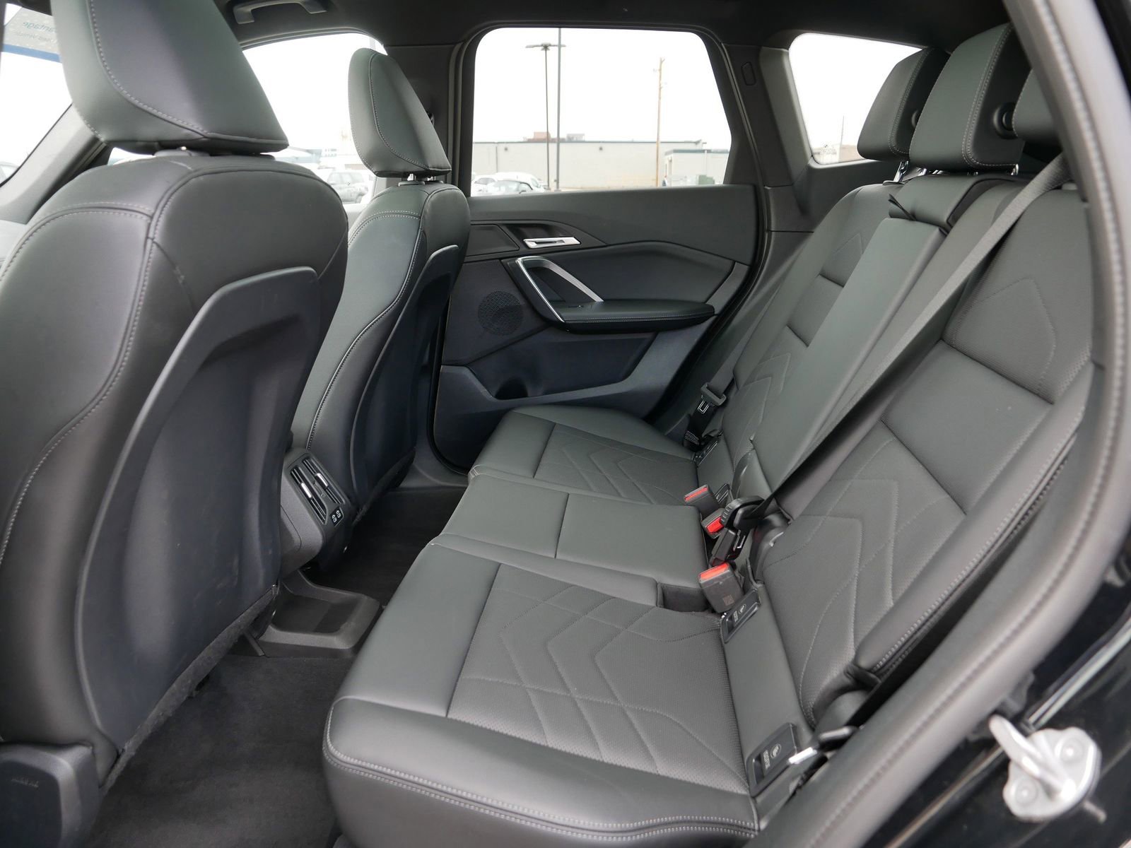 Used 2025 BMW X1 xDrive28i AWD/4WD image 18