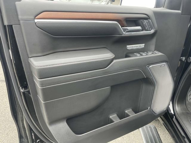 Used 2024 GMC Sierra 1500 Denali w/ Denali Reserve Package image 19