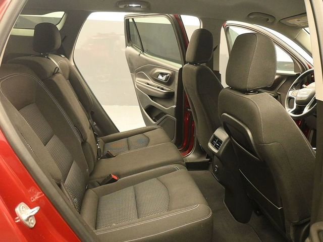 Used 2022 GMC Terrain SLE w/ Driver Convenience Package image 16