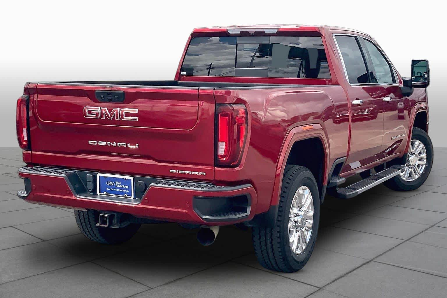 Used 2022 GMC Sierra 2500 Denali AWD/4WD image 12