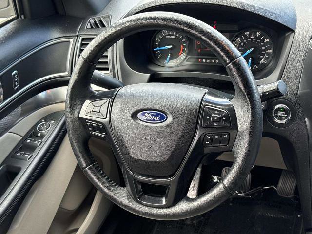Certified 2018 Ford Explorer XLT FWD image 9