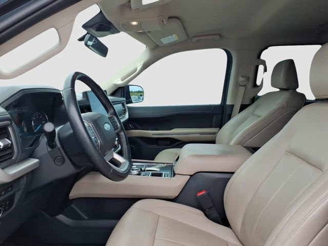 Certified 2023 Ford Expedition XLT RWD image 7
