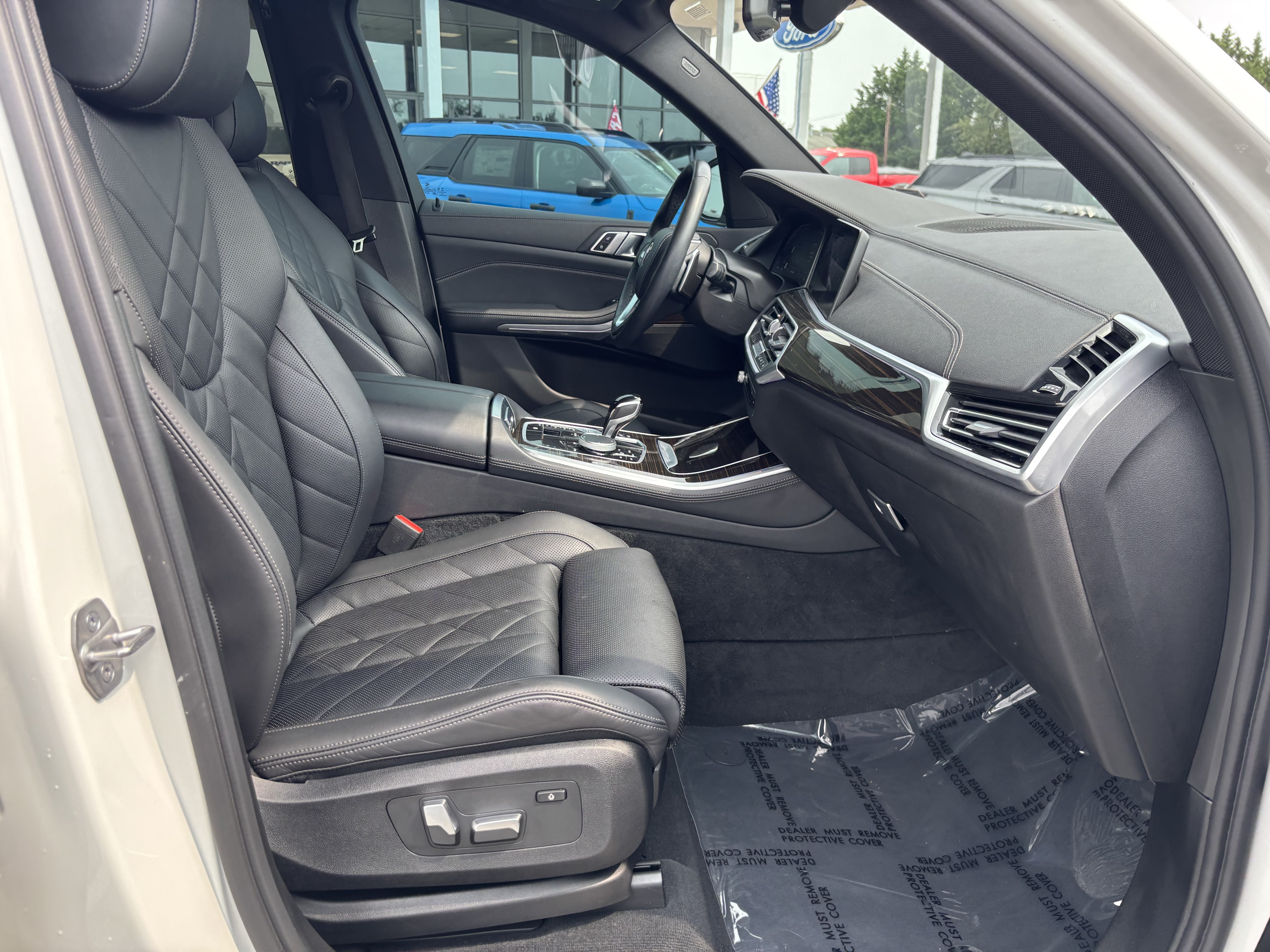 Used 2023 BMW X5 xDrive40i w/ Premium Package AWD/4WD image 40