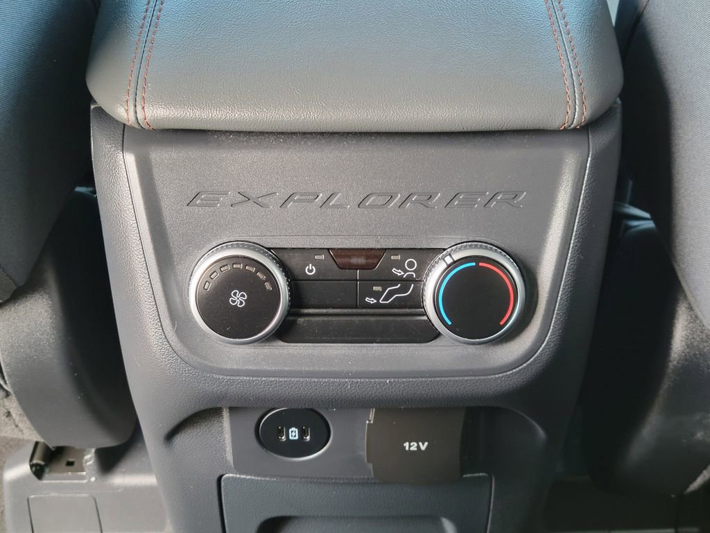 Certified 2025 Ford Explorer Active image 22