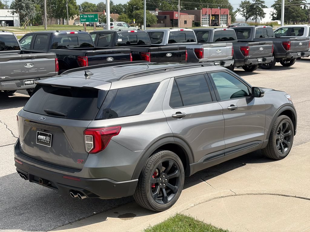 Certified 2023 Ford Explorer ST w/ Equipment Group 401A AWD/4WD image 6