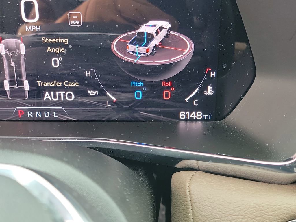 Used 2024 GMC Canyon Denali image 26