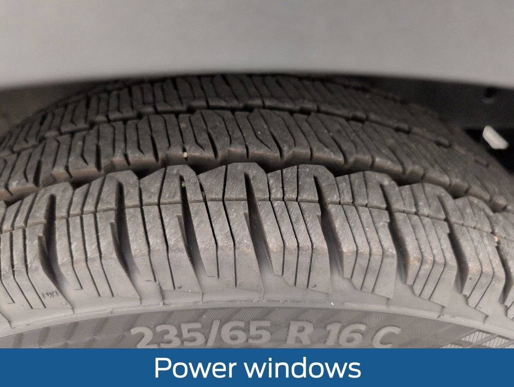 Certified 2025 Ford Transit 350 XLT image 27