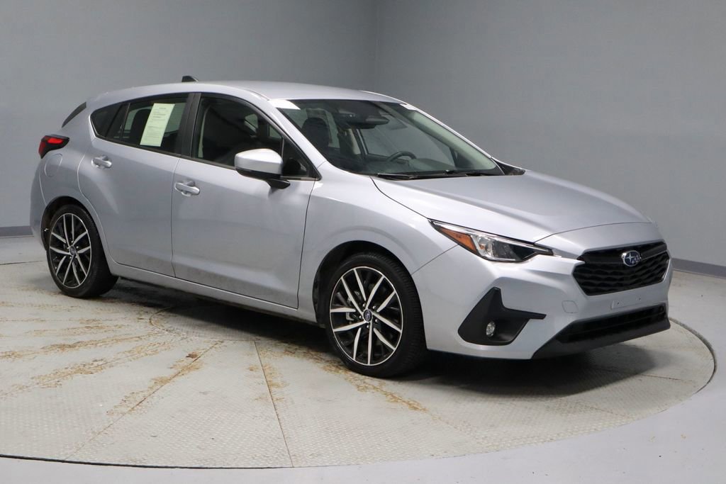 Used 2025 Subaru Impreza 2.0i Sport image 7