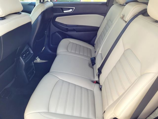 Certified 2021 Ford Edge SEL w/ Convenience Package AWD/4WD image 12