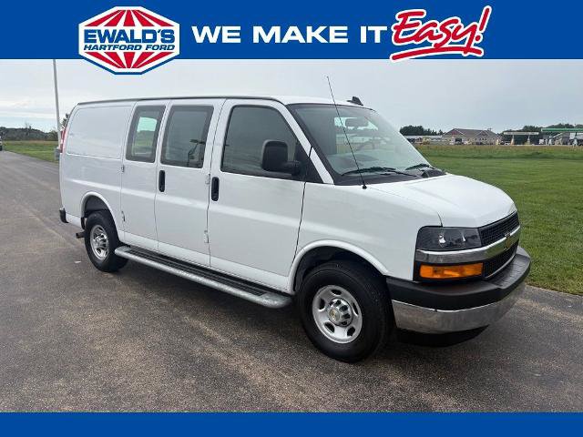 Used 2025 Chevrolet Express 2500 w/ Driver Convenience Package RWD image 1