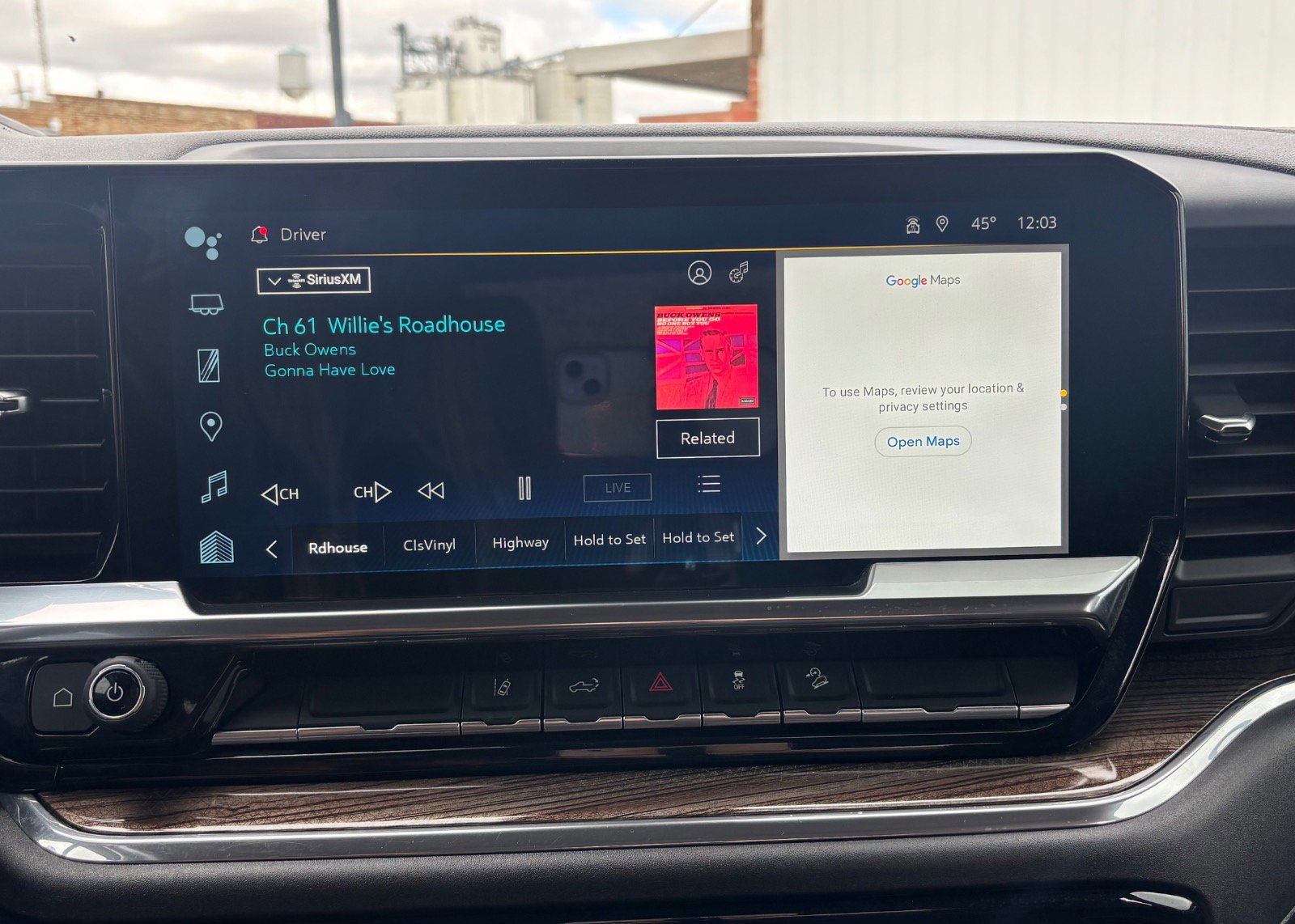 Used 2024 Chevrolet Silverado 2500 LT w/ Z71 Off-Road Package image 39