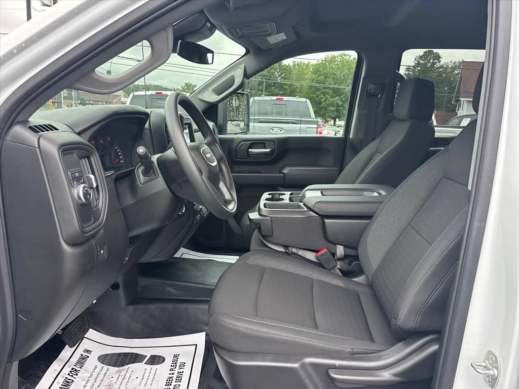 Used 2025 GMC Sierra 2500 Pro w/ Convenience Package RWD image 24