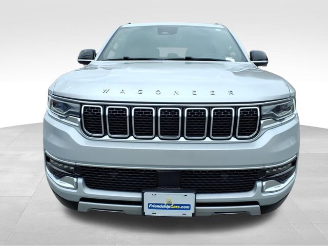 Used 2024 Jeep Wagoneer L Series II w/ Flexible Seating Group AWD/4WD image 12