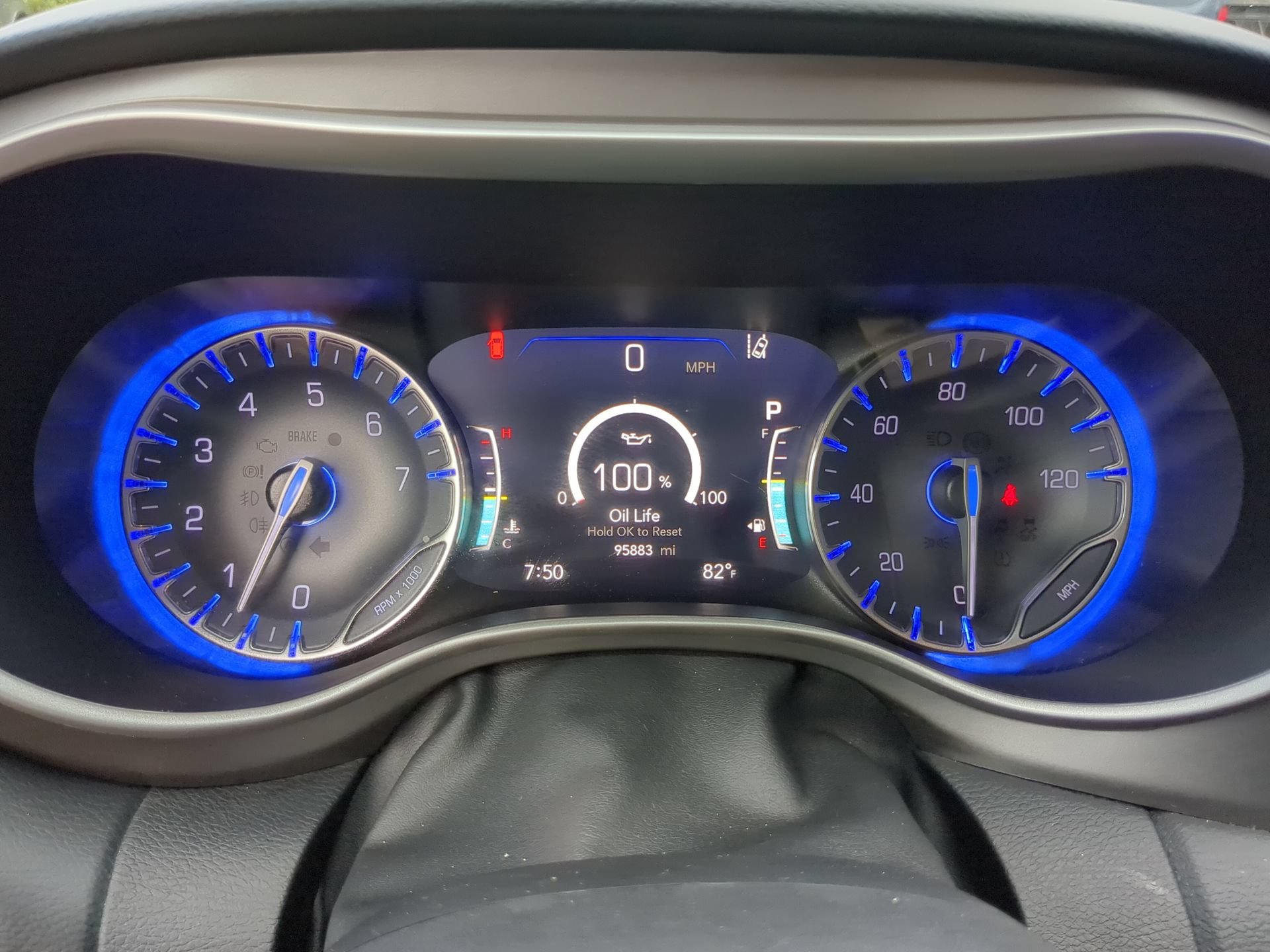 Used 2022 Chrysler Pacifica Touring-L FWD image 68
