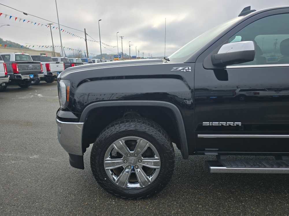 Used 2017 GMC Sierra 1500 SLT image 18