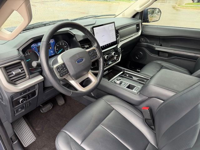 Certified 2023 Ford Expedition XLT RWD image 11
