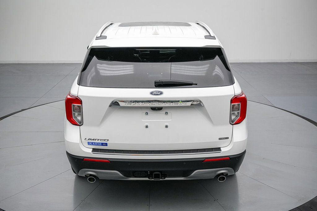 Certified 2023 Ford Explorer Limited w/ Hybrid Equipment Group 310A image 4