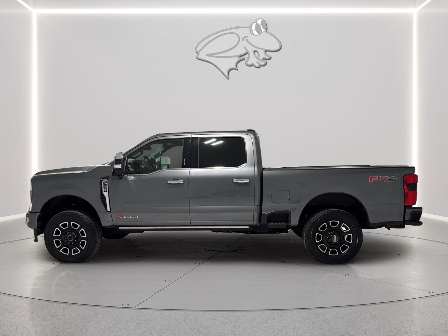 Certified 2024 Ford F250 Platinum AWD/4WD image 2