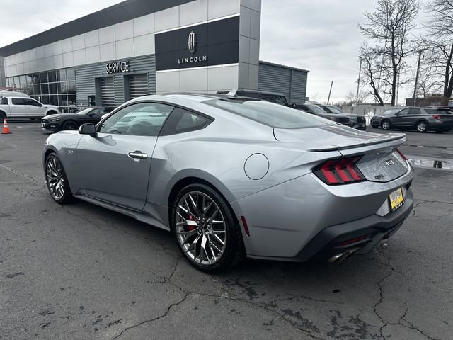 Certified 2024 Ford Mustang GT Premium image 3