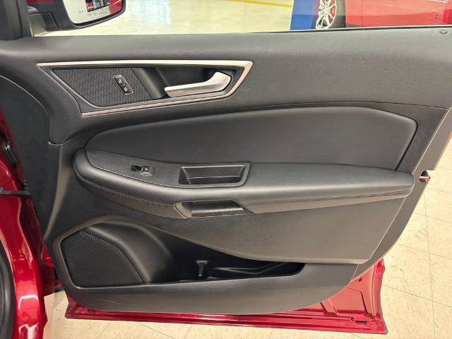 Certified 2022 Ford Edge SEL w/ Convenience Package image 17