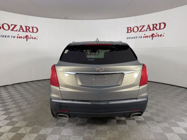 Used 2018 Cadillac XT5 Luxury w/ Driver Awareness Package image 4