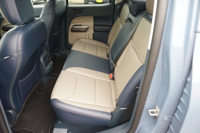 Certified 2025 Ford Maverick Lariat w/ 4K Tow Package AWD/4WD image 13