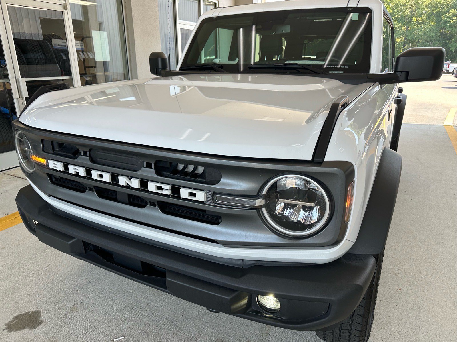 Certified 2024 Ford Bronco Big Bend AWD/4WD image 1
