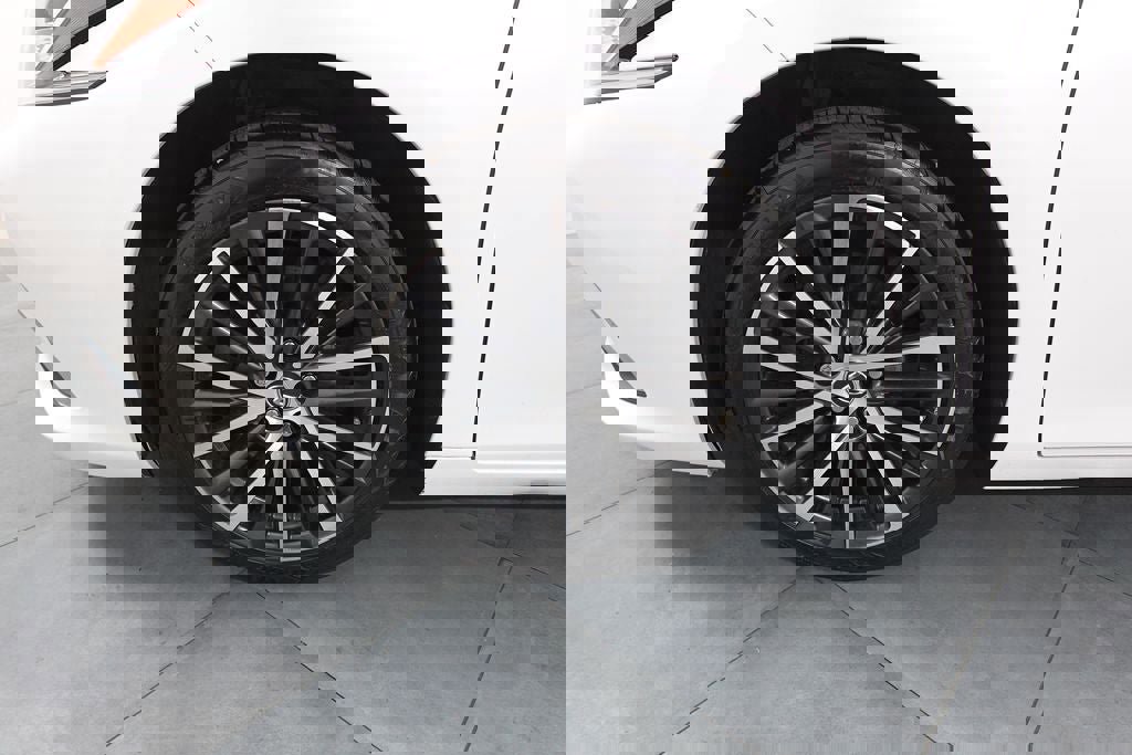 Used 2022 Lexus ES 250 w/ Premium Package image 28