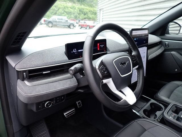 Certified 2025 Ford Mustang Mach-E GT AWD/4WD image 15